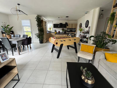 Maison - 84 m² - 4 pièces