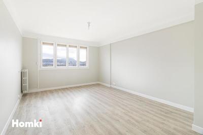 Appartement - 75 m² - 4 pièces