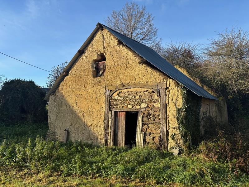 Maison - 300 m² - 5 pièces