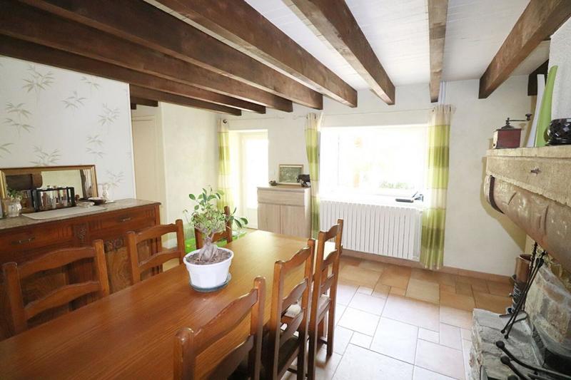 Maison en pierre - 146 m² - 6 pièces