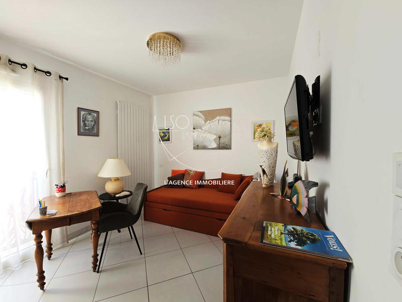 Appartement - 97 m² - 3 pièces