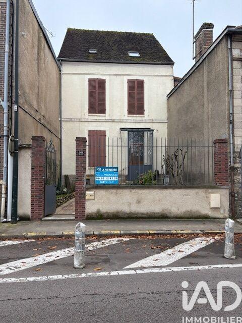 Maison de ville - 170 m² - 9 pièces