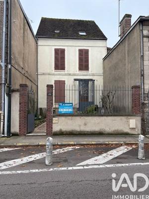 Maison de ville - 170 m² - 9 pièces