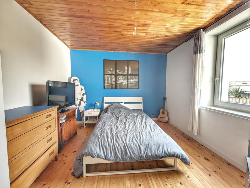 Maison - 200 m² - 7 pièces