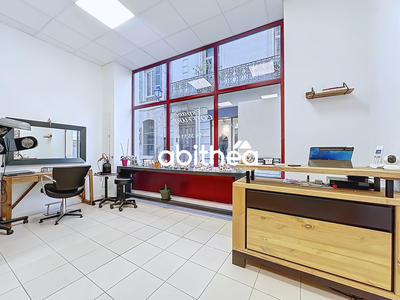 Fonds de commerce - Magasins - 45 m²