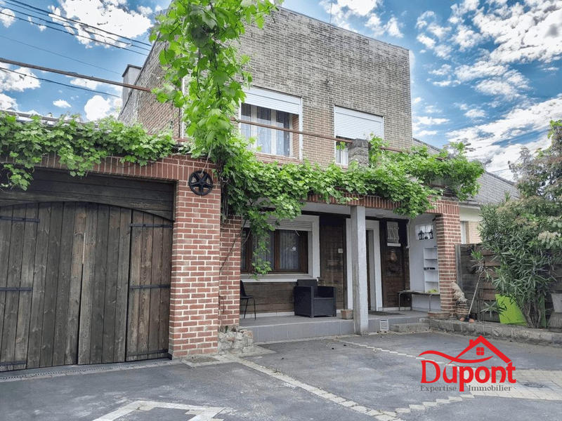 Maison - 106 m² - 5 pièces