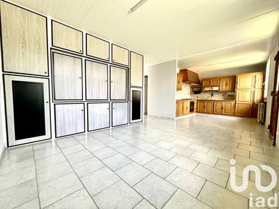 Maison - 118 m² - 5 pièces