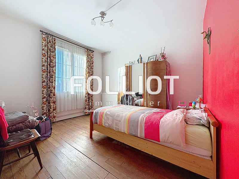 Maison - 121 m² - 6 pièces