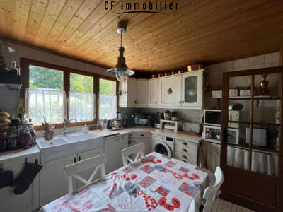 Maison - 102 m² - 5 pièces