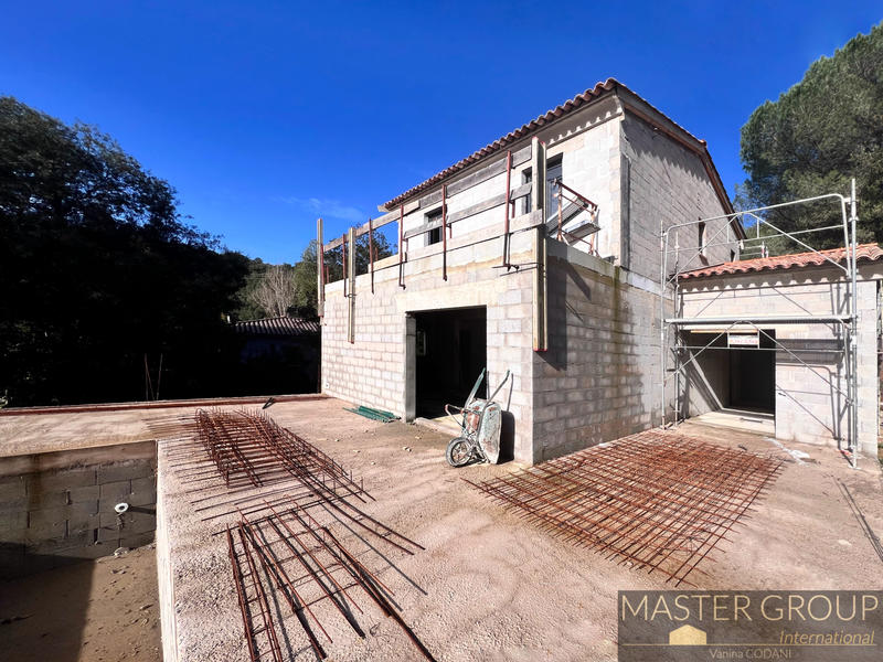 Villa - 144 m² - 5 pièces