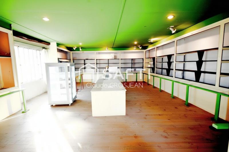 Maison - 98 m² - 5 pièces