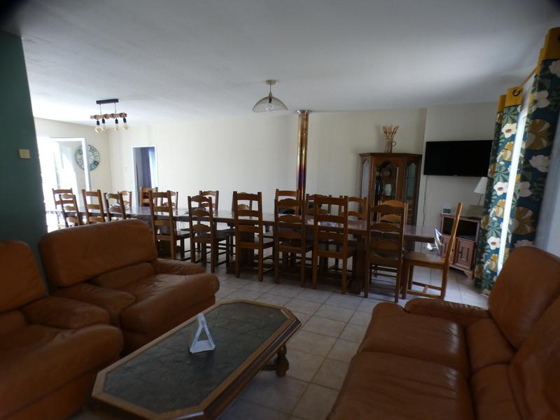 Maison - 348 m² - 15 pièces