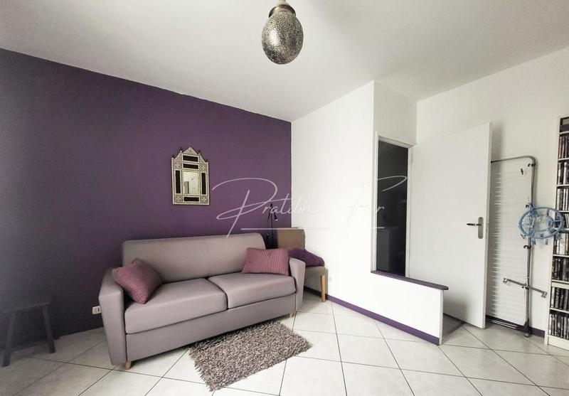 Maison - 180 m² - 7 pièces