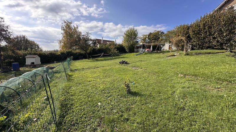 Terrain constructible - 1 000 m²