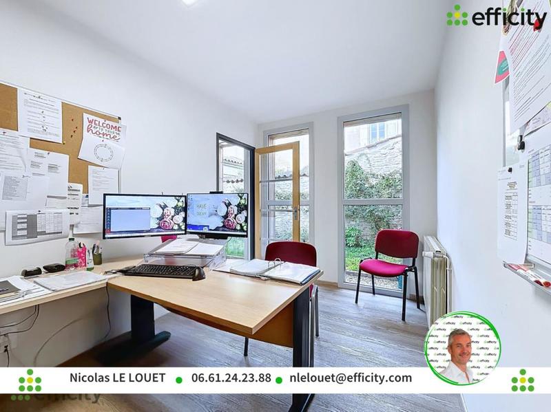 Bureau - 276 m² - 18 pièces