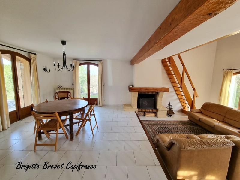 Maison - 176 m² - 7 pièces