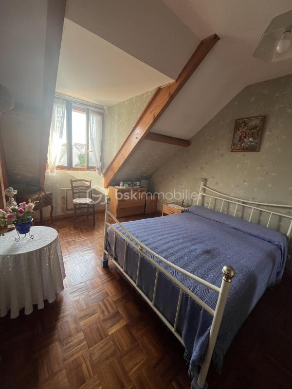 Maison de ville - 92 m² - 5 pièces