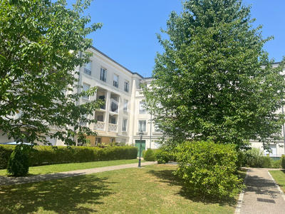 Appartement - 76 m² - 3 pièces