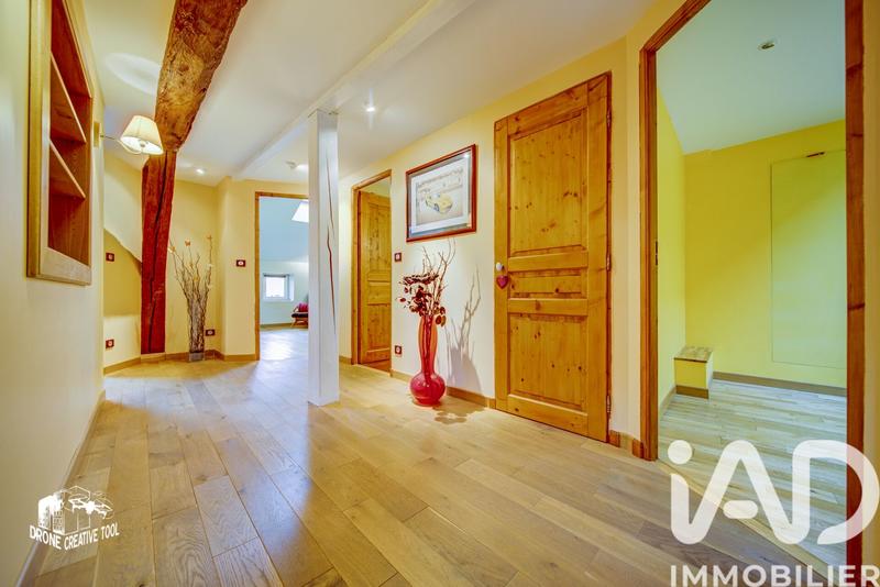 Maison de village - 229 m² - 8 pièces