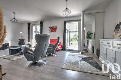 Maison - 163 m² - 6 pièces