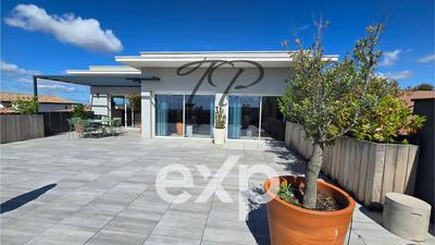 Villa - 268 m² - 7 pièces