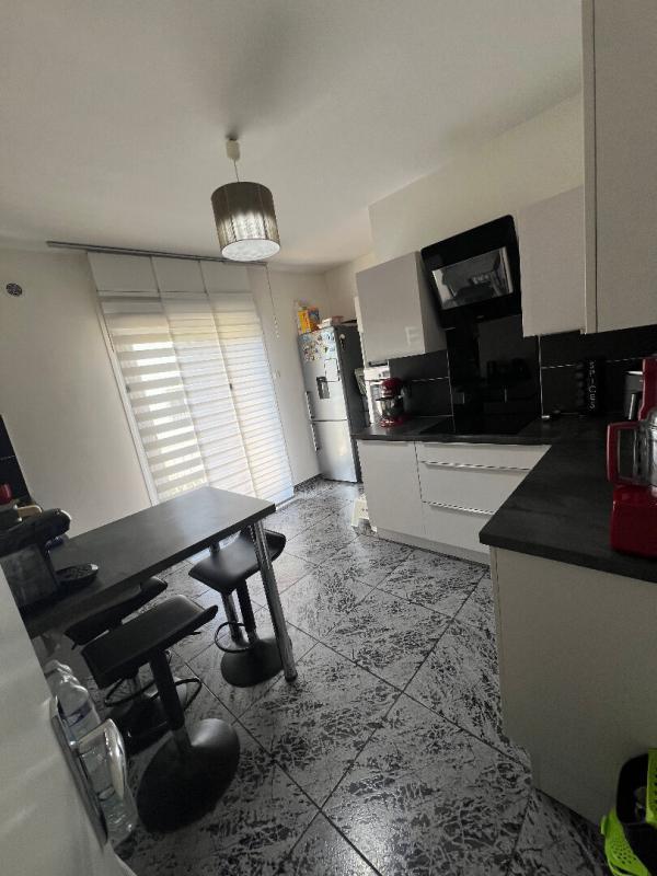 Maison - 150 m² - 7 pièces