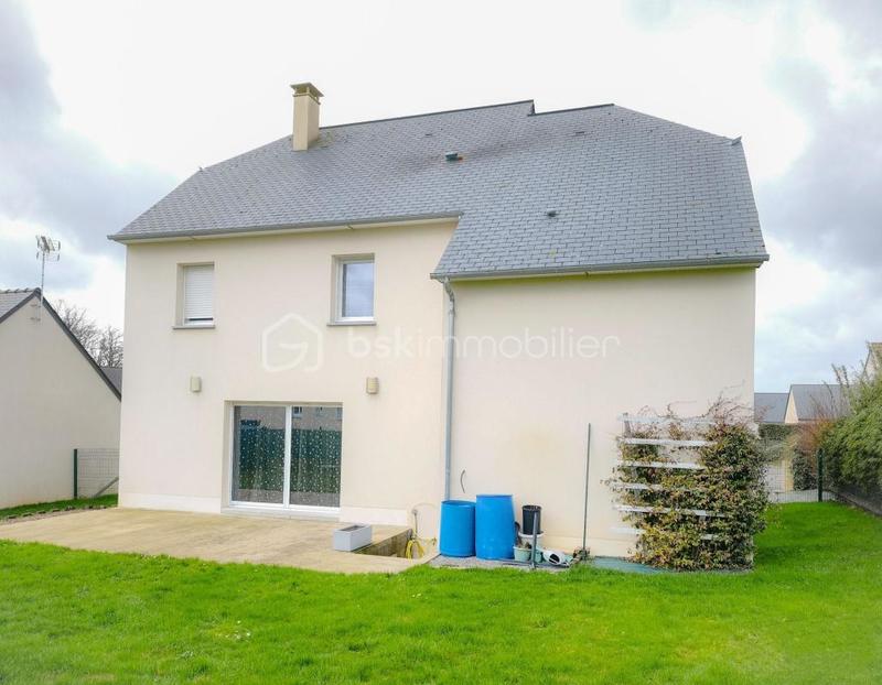 Maison traditionnelle - 134 m² - 7 pièces