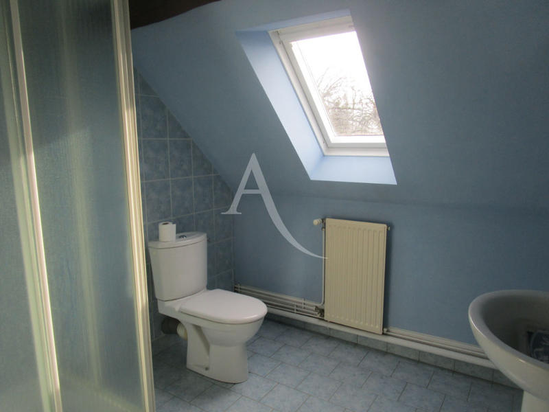 Maison - 92 m² - 4 pièces