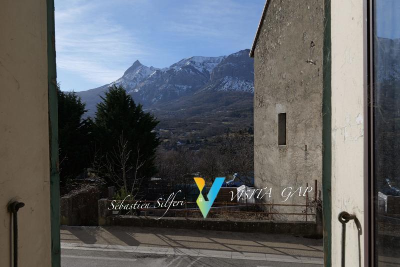 Maison - 107 m² - 6 pièces