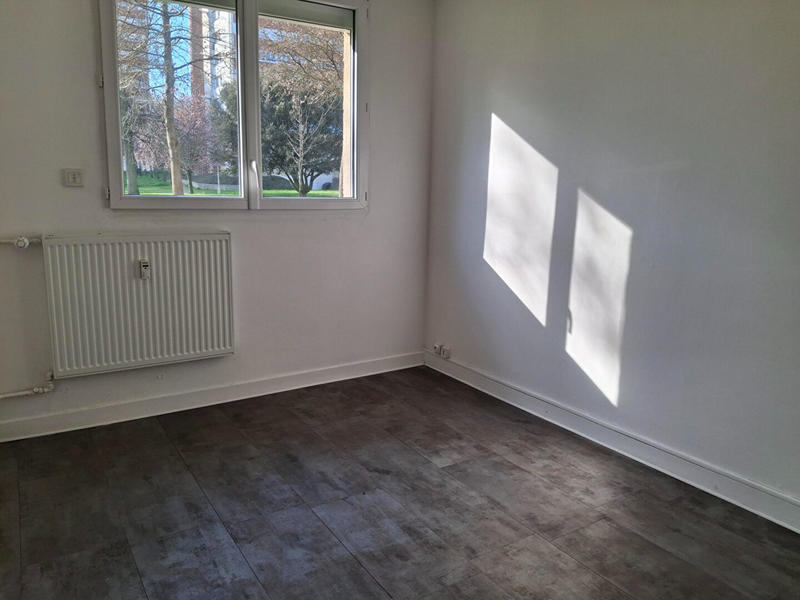 Appartement - 65 m² - 4 pièces