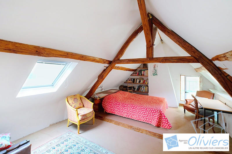 Maison - 190 m² - 10 pièces