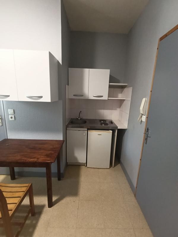 Appartement - 12 m² - 1 pièce