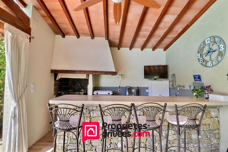 Villa - 210 m² - 9 pièces