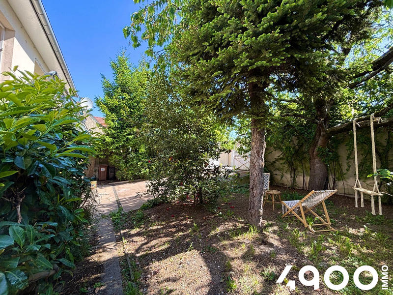 Maison - 96 m² - 4 pièces