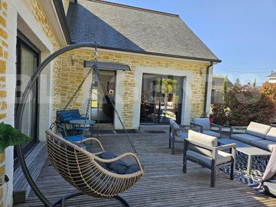 Maison contemporaine - 170 m² - 4 pièces