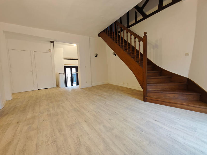 Appartement - 57 m² - 3 pièces