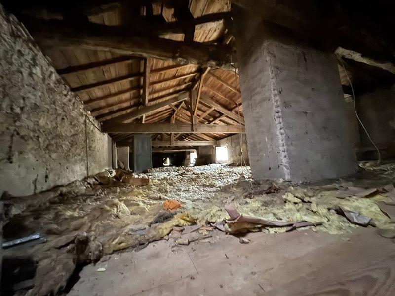 Maison - 180 m² - 10 pièces