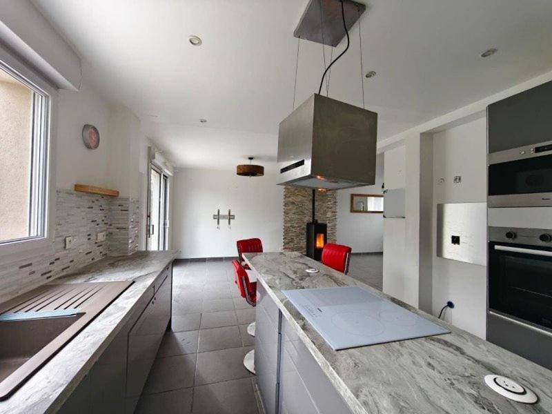 Maison - 93 m² - 6 pièces