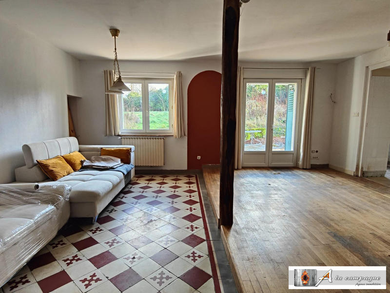 Maison ancienne - 142 m² - 7 pièces