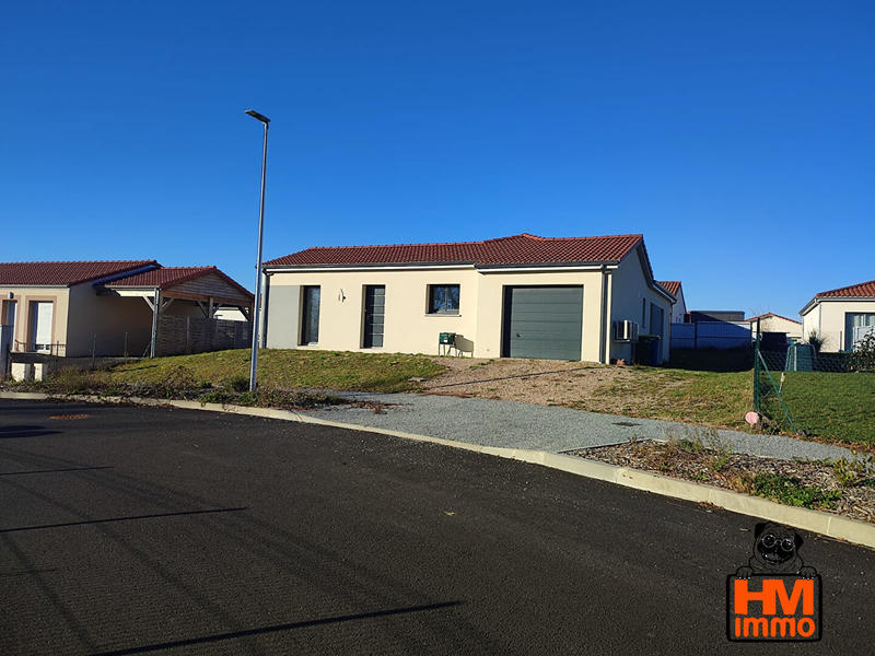 Maison - 95 m² - 4 pièces