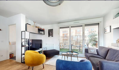 Appartement - 80 m² - 4 pièces