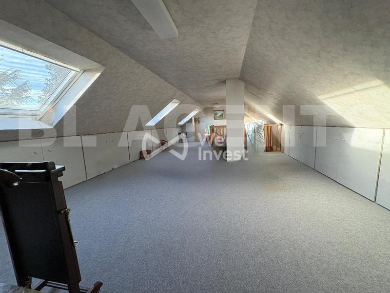 Maison - 167 m² - 7 pièces