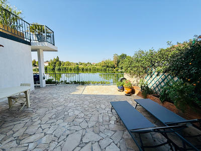 Maison - 259 m² - 7 pièces