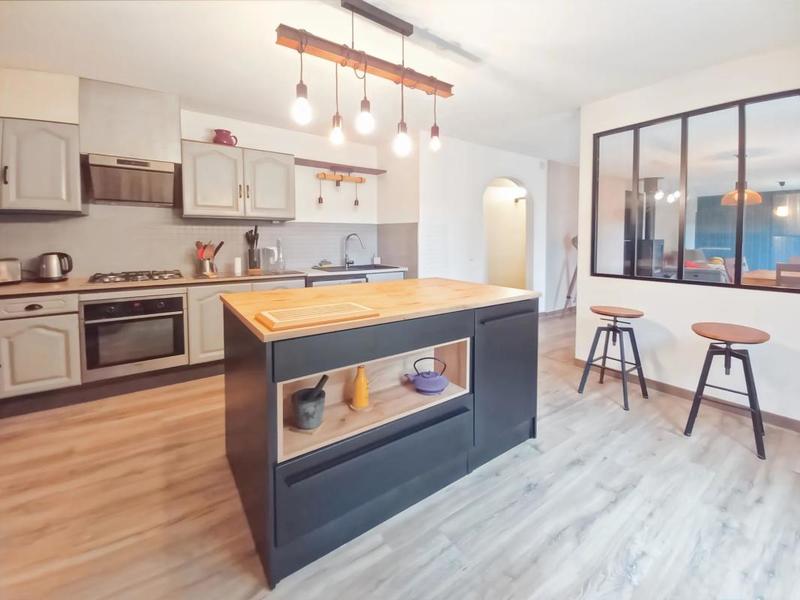 Maison - 125 m² - 5 pièces