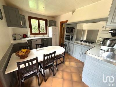 Maison - 143 m² - 6 pièces