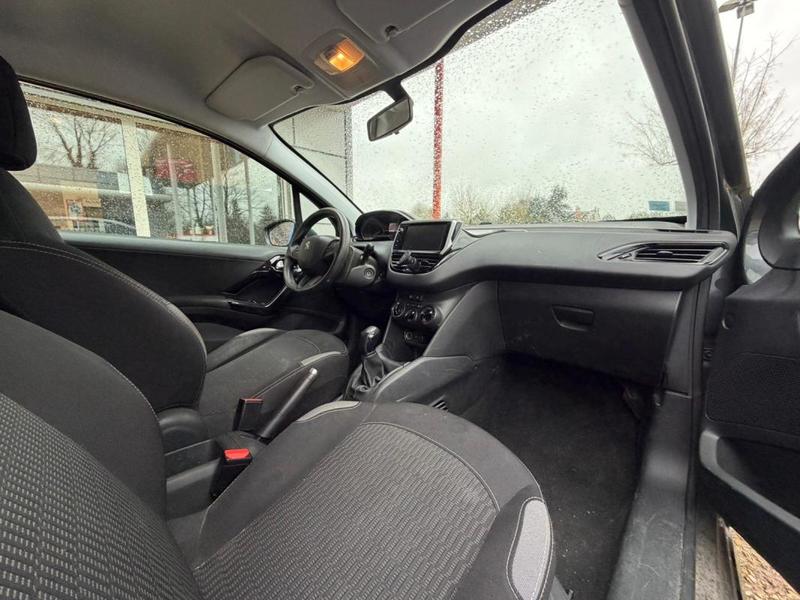 Peugeot 208 1.0 68ch – Citadine Économique &amp; Fiable 2015 129 Garantie 6 Mois