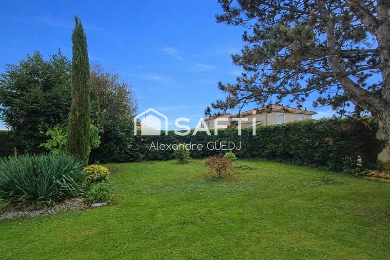 Maison - 204 m² - 8 pièces