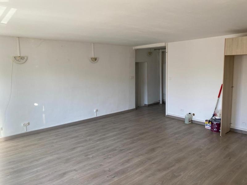 Appartement - 96 m² - 4 pièces