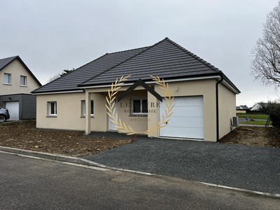 Maison - 94 m² - 4 pièces