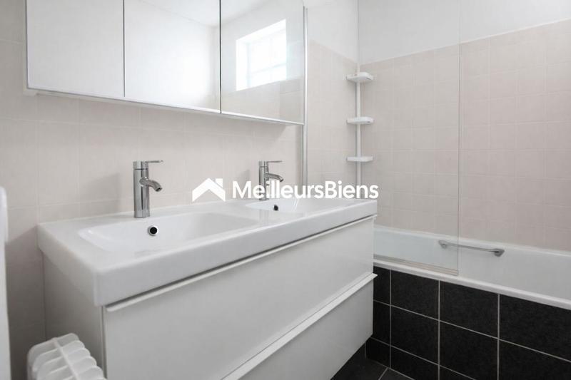 Appartement - 86 m² - 4 pièces